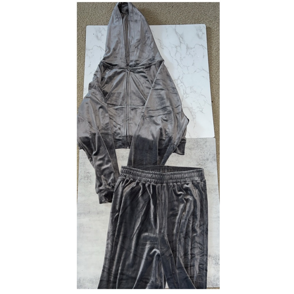 NWT Fashion Nova Gray Velour Tracksuit - Picture 7 of 7
